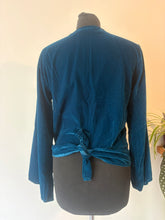 Load image into Gallery viewer, Velvet Tie Top
