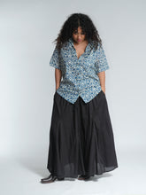 Load image into Gallery viewer, Buy now online! Emma's Emporium loose fit summer unisex shirts, ethically sourced slow fashion for women and men.