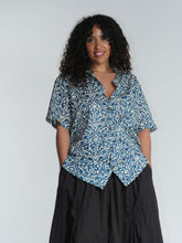 Load image into Gallery viewer, Buy now online! Emma's Emporium loose fit summer unisex shirts, ethically sourced slow fashion for women and men.