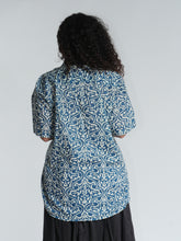 Load image into Gallery viewer, Buy now online! Emma's Emporium loose fit summer unisex shirts, ethically sourced slow fashion for women and men.