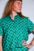 Load image into Gallery viewer, Emma's Emporium Summer Shirt - Clover