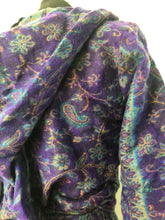 Load image into Gallery viewer, Emma's Emporium ethical global fashion. boho style pixie wrap top. Crop top cardi in paisley pattern with hood and trumpet sleeves.