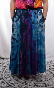 Buy online now from Emma's Emporium! Emma's Emporium Tie Dye full length gypsy maxi skirt, in vibrant tie dye rayon, with pockets. Super fun hippy tie dye beach festival skirt, Emma's Emporium hippy and alternative women's clothing.