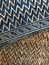 Load image into Gallery viewer, Cushion Cover - Hand block printed Zig Zag