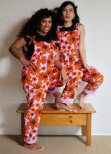 Load image into Gallery viewer, Emma&#39;s Emporium fun retro flower print women&#39;s unisex gender fluid dungarees

