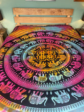 Load image into Gallery viewer, Buy now online from Emma&#39;s Emporium! Elephant tie dye double king size bed spread, hippy throw or wall hanging, from Emma&#39;s Emporium ethical fair-trade alternative hippy clothing and gifts
