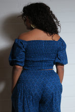 Load image into Gallery viewer, Buy now online, Emma&#39;s Emporium peacock Genie trousers, cotton loose fit trousers in Indian peacock print. Emma&#39;s Emporium online store, ethical alternative women&#39;s fashion; hippie festival clothing and accessories, ethically sourced from India.
