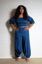 Load image into Gallery viewer, Buy now online from Emma&#39;s Emporium, blue cotton peacock print bandeau sun summer top, perfect for beach, festival and party. Emma&#39;s Emporium designs and sources fair trade ethical women&#39;s clothing, gifts and accessories. Fun and fair hippie clothes and boho festival fashion.
