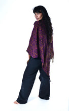 Load image into Gallery viewer, Warm Paisley Collar Poncho
