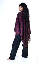 Load image into Gallery viewer, Warm Paisley Collar Poncho
