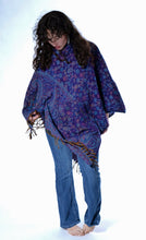 Load image into Gallery viewer, Warm Paisley Collar Poncho
