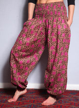 Load image into Gallery viewer, GENIE TROUSERS - Rose Print Cotton
