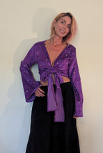 Load image into Gallery viewer, Emma&#39;s Emporium Star print flared Sleeve Tie Top
