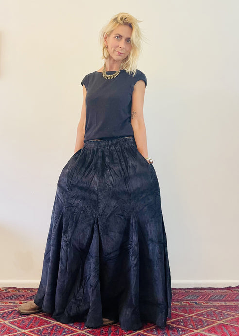 Buy now online from Emma's Emporium. Emma's Emporium Chunky Winter Cord Cotton Maxi Skirt, super warm long skirt with pockets. Shop Emma's emporium ethical fair-trade hippie boho festival women's and unisex clothing and gifts.