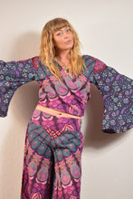 Load image into Gallery viewer, Peacock Print Bell Sleeve Top
