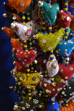 Load image into Gallery viewer, Strings of Chickens - 30 Birds
