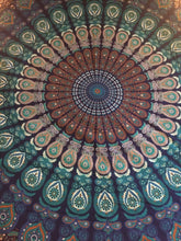 Load image into Gallery viewer, Bedspread - Peacock Mandala Print
