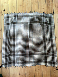 Emma's Emporium happy festival alternative women's clothing, accessories, gifts and boho homewares. Black and white small desert scarf.