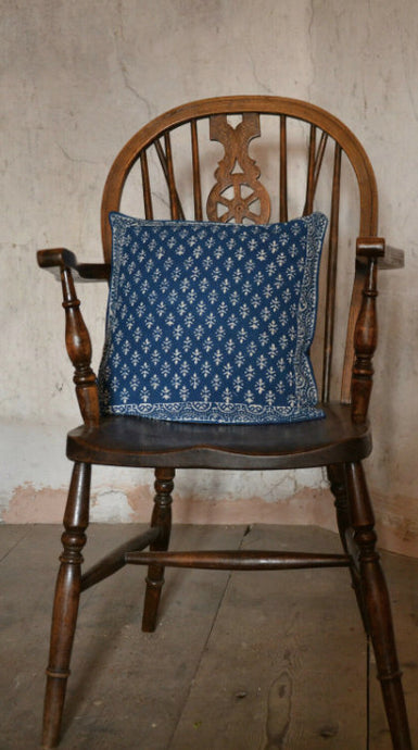 Emma's Emporium Indian Ethnic Indigo Paisley block print cushion cover