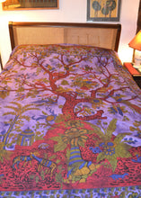 Load image into Gallery viewer, Emma&#39;s Emporium Tree of Life cotton bedspread. Hippie printed cotton bedspreads from India, available to buy at Emma&#39;s Emporium
